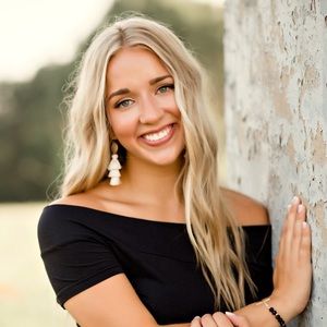 Meet your Posher, Grace